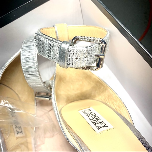 Badgley Mischka NIB Wedding Prom Evening Event Occasion Cocktail Party Award - Picture 11 of 14